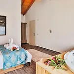 Villa Patara 2 Bedroom Secluded With Private Pool Hot Tub *